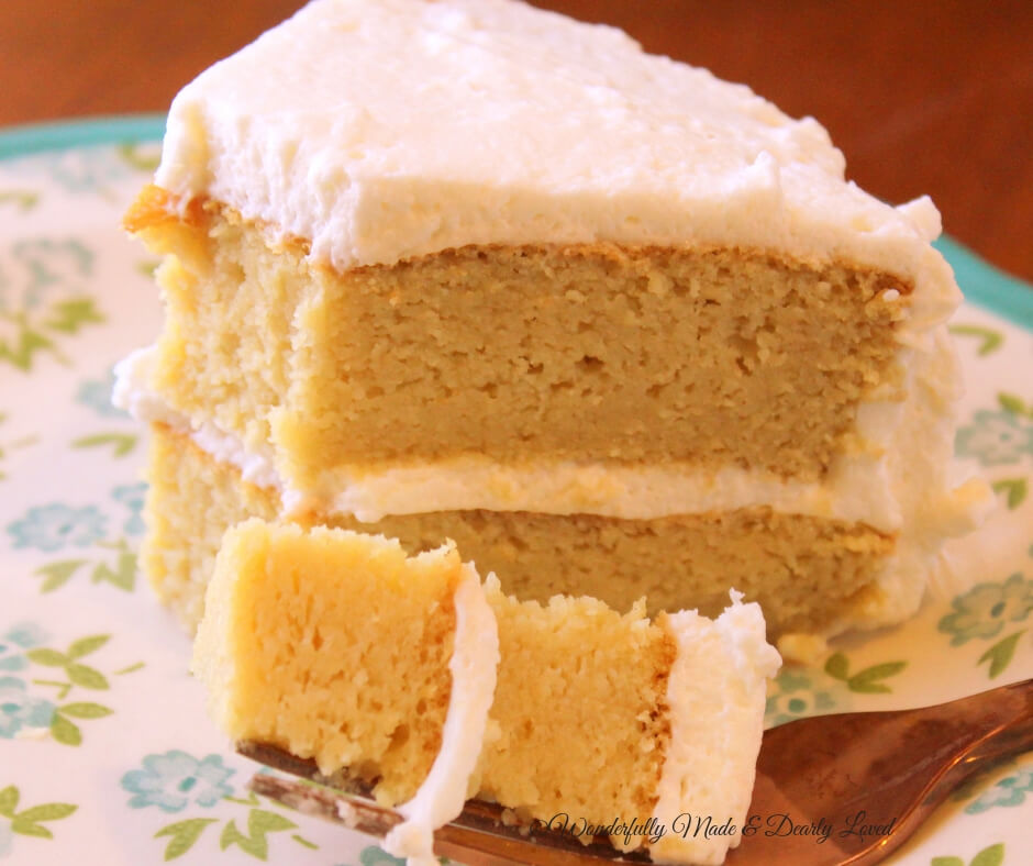 Vanilla Mayonnaise Cake (THM S, Low Carb)